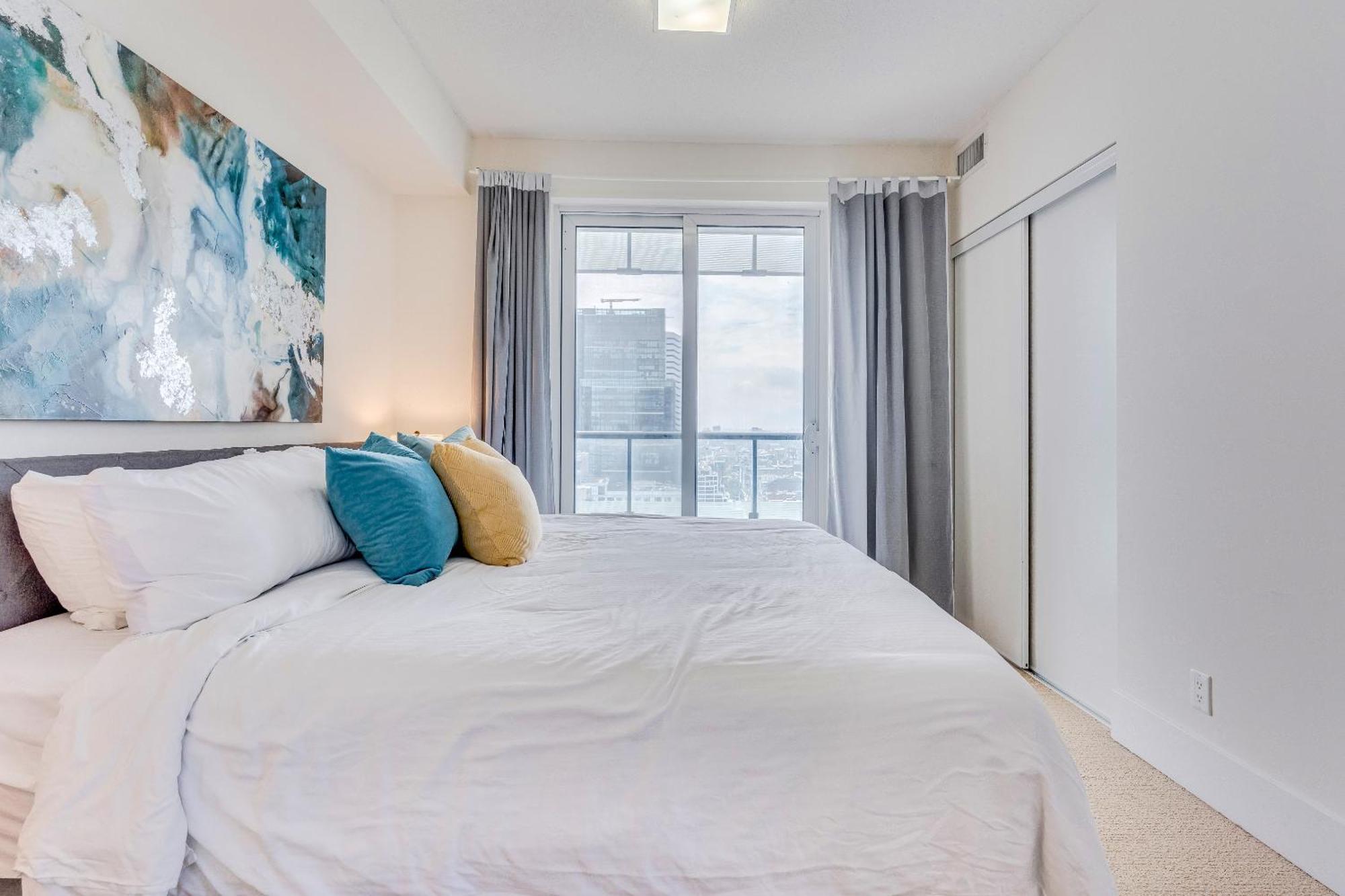 טורונטו Globalstay Modern Downtown Apartment מראה חיצוני תמונה