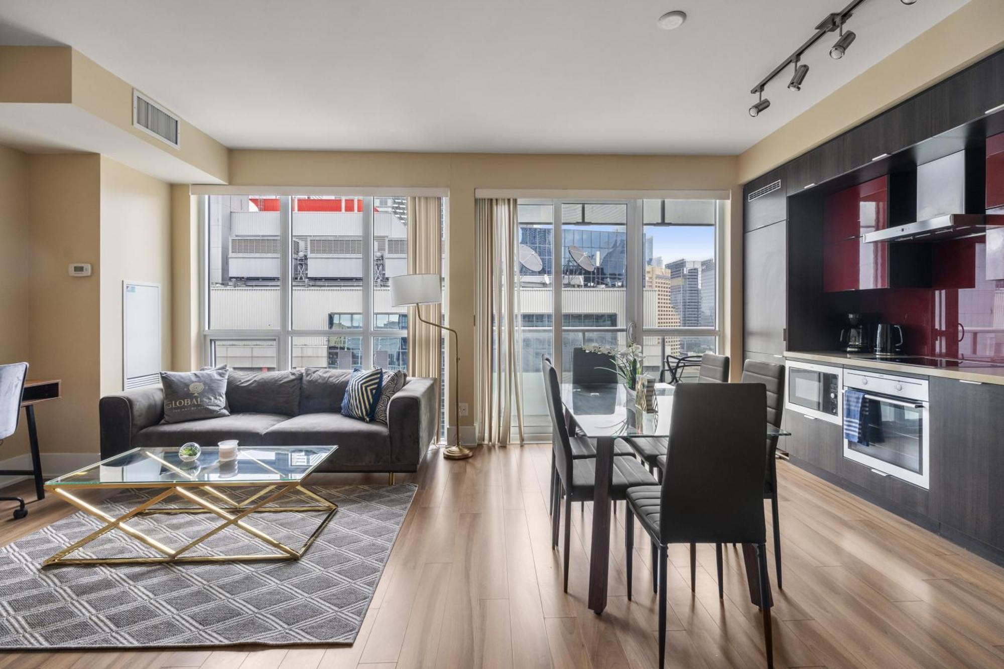טורונטו Globalstay Modern Downtown Apartment מראה חיצוני תמונה