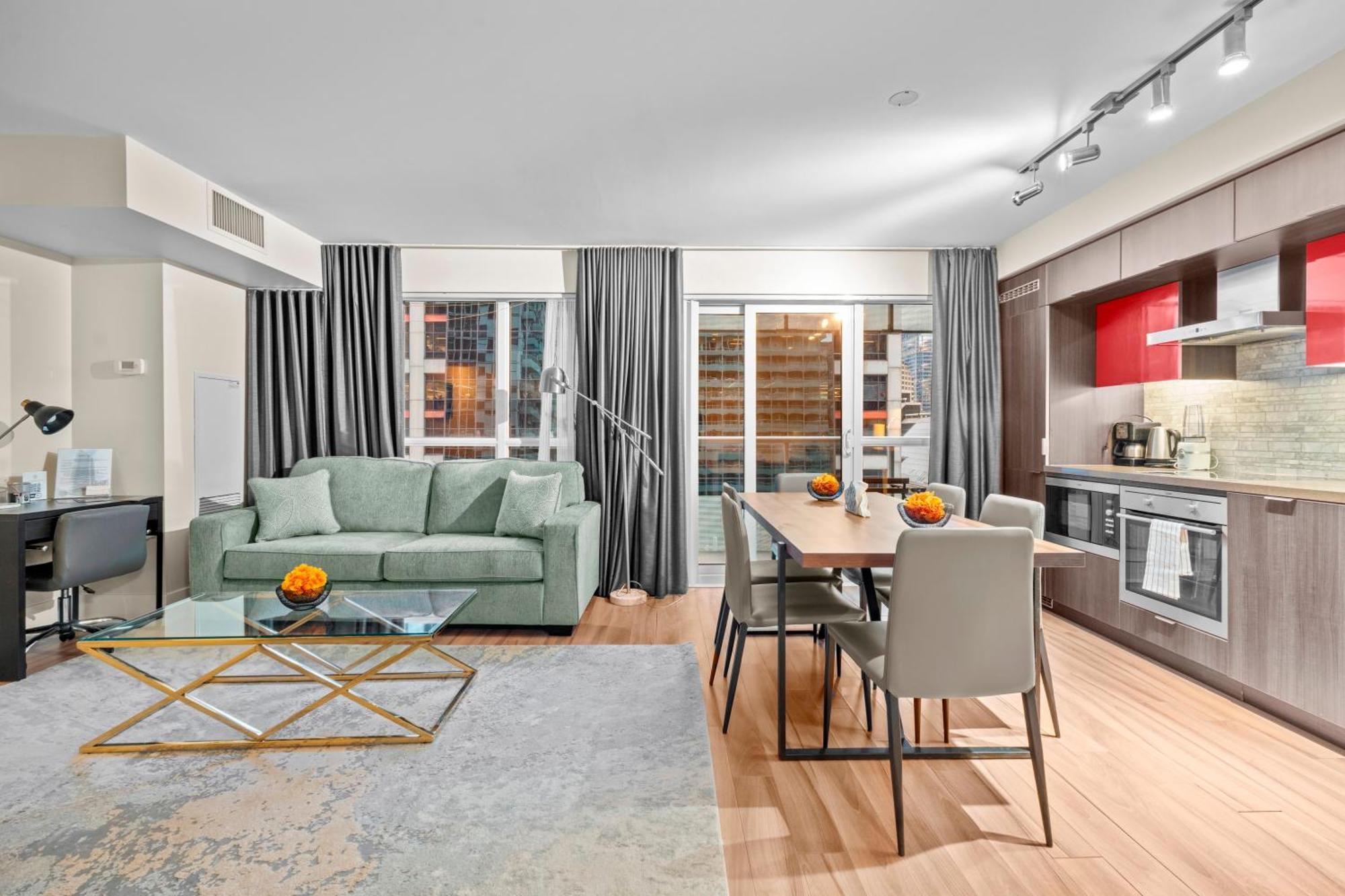 טורונטו Globalstay Modern Downtown Apartment מראה חיצוני תמונה