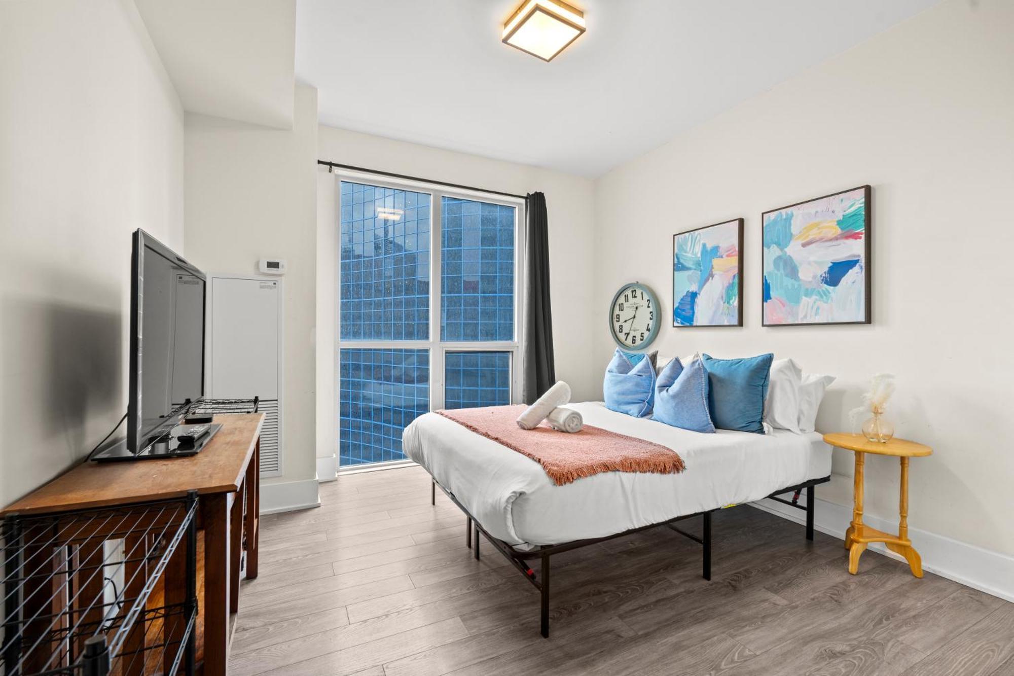 טורונטו Globalstay Modern Downtown Apartment מראה חיצוני תמונה